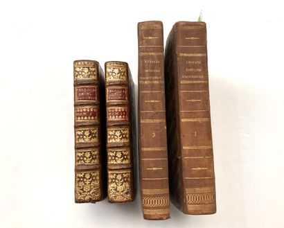 null Ensemble de 4 volumes.
- Discours et Œuvres Mélées de M Le Chancelier D'AGUESSEAU....