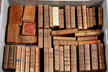 null Manette d'environ 47 volumes reliés (séries incomplètes). XVIIème - XVIIIème...