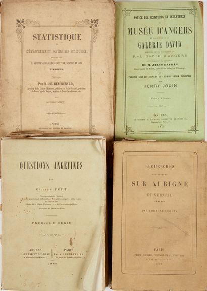 [ANJOU]. Ensemble de 4 volumes.
- LEGEAY, Fortuné. Recherches historiques sur Aubigné...