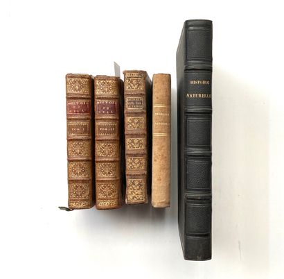 null Ensemble de 5 volumes.
- PLUCHE. Histoire du Ciel. Paris, 1739. 2 vol. in-12.
-...