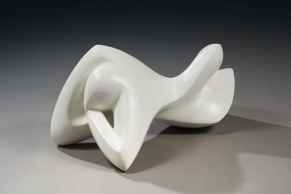 null Dragoljub Milosevic (1939-2019)

Sculpture abstraite en résine laquée blanc

H...