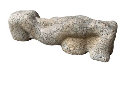 null Travail 1970

Sculpture de forme libre en granit

H : 22 L : 76 P : 20 cm