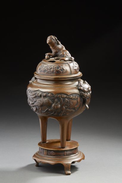 null CHINA


Covered tripod perfume burner resting on a circular base with three...