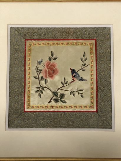 null Two embroidered silks 


China





Size: 21 x 61.5 cm and 21.5 x 21.5 cm .