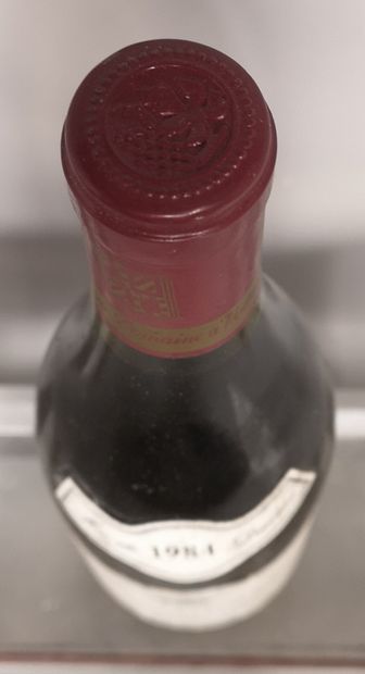 null 1 bouteille POMMARD - Jean BOILLOT 1984 

Etiquette légèrement tachée et fr...