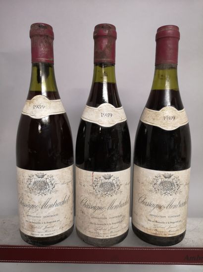 null 3 bouteilles CHASSAGNE MONTRACHET - Gabriel JOUARD 1989 

Etiquettes tachées....