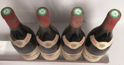null 4 bouteilles COTE de NUITS VILLAGES - DESERTAUX FERRAND 1983 

Etiquettes t...