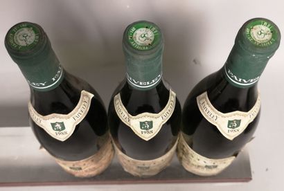 null 3 bouteilles MERCUREY Blanc "Clos Rochette" - Domaine FAIVELEY 1988 

Etiquettes...