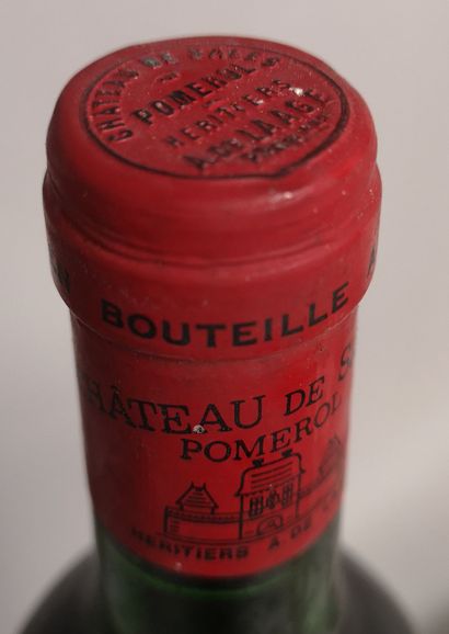 null 1 bouteille Château de SALES - Pomerol 1982 

Etiquette tachée et déchirée,...