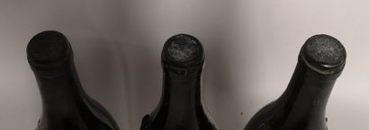 null 3 bouteilles BEAUNE "Chaume Gaufriot" - Henri CLERC 1998 

Etiquettes tachées...
