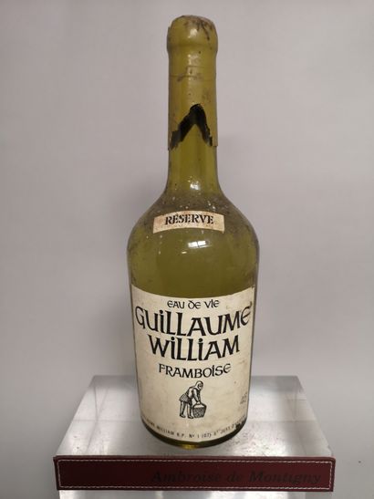 null 1 bouteille EAU DE VIE de Framboise "Réserve" Années 60' - Guillaume WILLIAM...