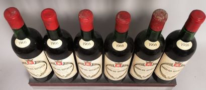 null 6 bouteilles BORDEAUX Mise Neg. 1966

A VENDRE EN L'ETAT