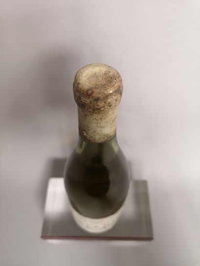 null 1 bouteille Vieux MARC DE BOURGOGNE - Domaine COSTE-CAUMARTIN Années 80' 

Etiquette...