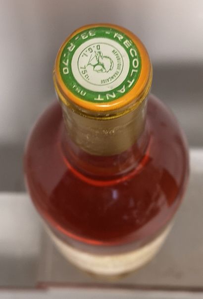 null 1 bouteille Château LAMOTHE - Gcc Sauternes 1985 En coffret bois.

Etiquette...