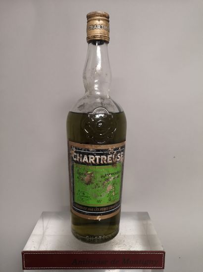 null 
1 bouteille CHARTREUSE VERTE Période 1964 - 1966 




Etiquette abîmée, niveau...