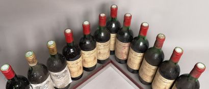 null 12 bouteilles BORDEAUX A VENDRE EN L'État - 9 Ch. La BOURGUETTE 1983, 2 Ch....