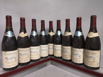 null 9 bouteilles BOURGOGNE "Domaine de la Chappe" - B & A THOMAS 1998 

Etiquettes...