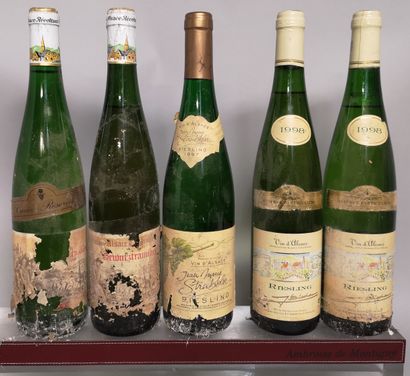 null 5 bottles ALSACE DIVERS FOR SALE AS IS 3 RIESLING and 2 GEWURZTRAMINER from...