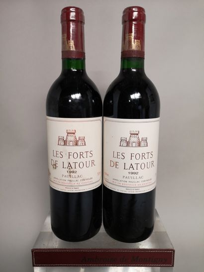 null 2 bouteilles LES FORTS DE LATOUR - 2nd vin du Château LATOUR 1er GCC Pauillac...