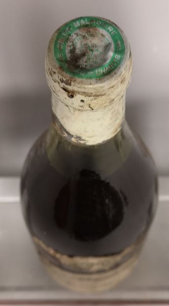 null 1 bouteille CHABLIS Grand Cru "Vaudésir" - Wm. FEVRE 1980 

Etiquette tachée...
