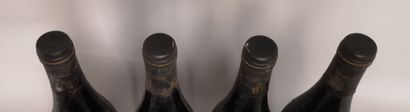 null 4 bouteilles BLAGNY 1er cru "Sous le Dos d'Ane" - Henri CLERC 1996 

Etiquettes...