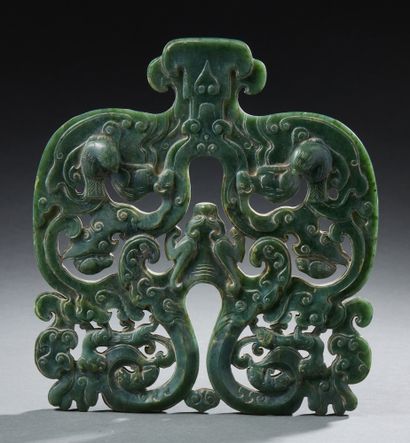 CHINE Large openwork jade plaque depicting a bat framed with scrolls, kilins, chimeras,...