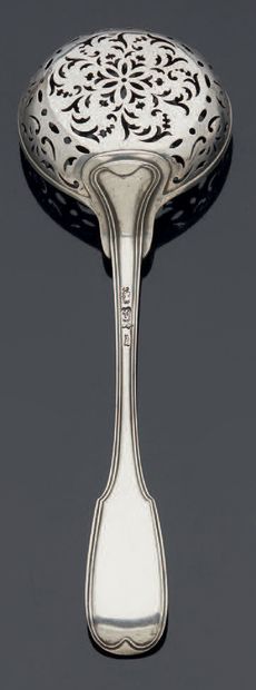 null A silver SAUPOUDRER SPOON, model with nets.
Saint-Quentin 1751.
Master-goldsmith...