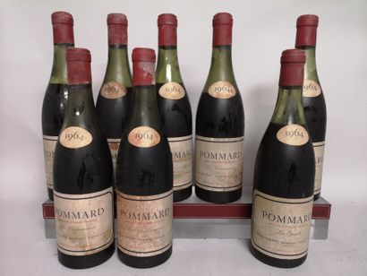 null 8 bouteilles POMMARD 1964 Dont 6 " Les Chaponnières" et 2 "Les Epenots" - Domaine...