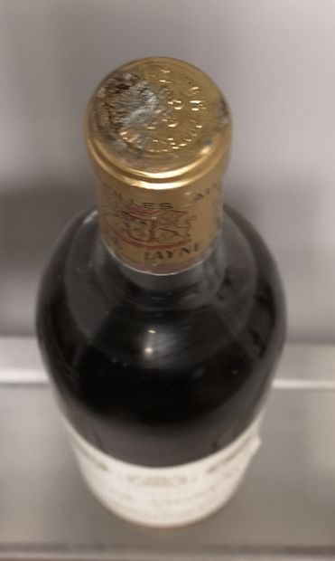 null 1 bouteille Château de RAYNE VIGNEAU - 1er Cc Sauternes 1964 Mi épaule. Capsule...