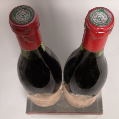 null 2 bouteilles BEAUNE 1er Cru - Lionel J. BRUCK 1963 Étiquettes tachées et abîmées....
