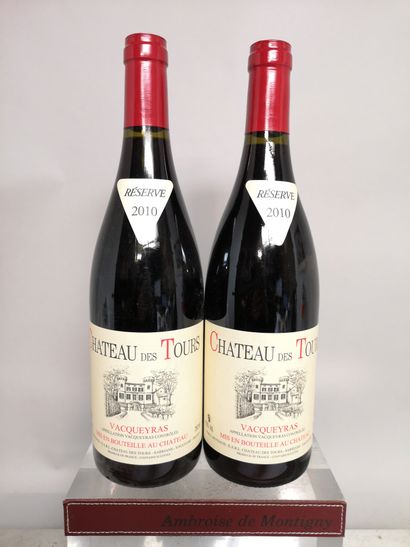 null 2 bouteilles VACQUEYRAS - Château des TOURS (Rayas) 2010