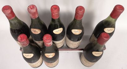 null 8 bouteilles POMMARD 1964 Dont 6 " Les Chaponnières" et 2 "Les Epenots" - Domaine...
