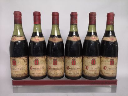 null 6 bouteilles POMMARD - Lionel J. BRUCK 1964 Étiquettes tachées. Niveaux entre...