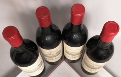 null 4 bottles Château MAYNE VIEIL - Fronsac 1962 Labels slightly stained. 3 at the...
