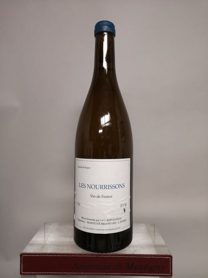 null 1 bouteille ANJOU "Les Nourissons" - Domaine BERNARDEAU 2015 Étiquette légèrement...