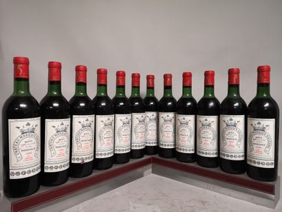 null 12 bouteilles Château MARQUIS D'ALESME BECKER - 3e GCC Margaux 1966 Étiquettes...