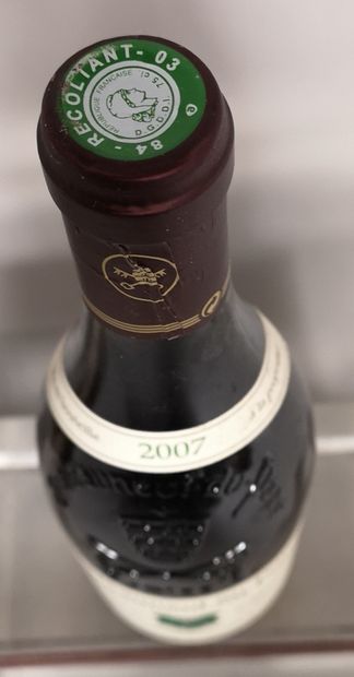 null 1 bouteille CHATEAUNEUF du PAPE "Reserve des Celestins" - Henri BONNEAU 200...