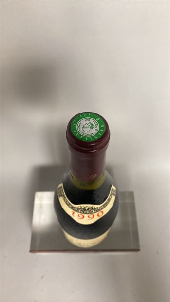 null 1 bouteille NUITS SAINT GEORGES 1er cru "Vaucrains" - P. MISSEREY 1990