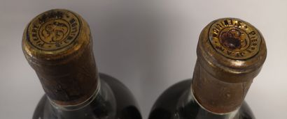 null 2 bouteilles Château La BORDERIE - Monbazillac 1945 Étiquette légèrement tachée,...