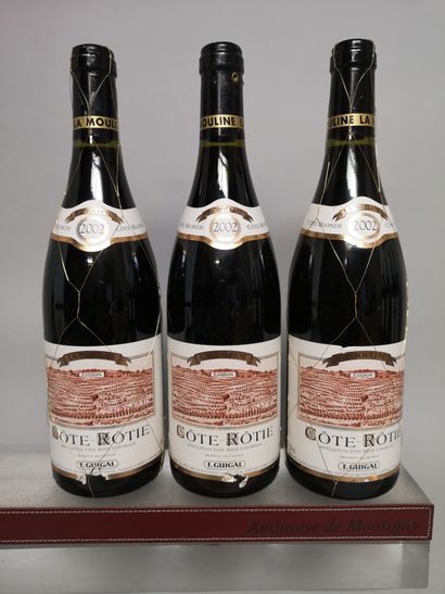 null 3 bouteilles CÔTE RÔTIE La MOULINE - E. GUIGAL 2002 Étiquettes légèrement g...
