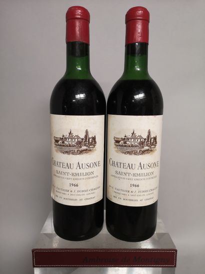 null 2 bouteilles Château AUSONE - Grand Cru Classé (A) de Saint Emilion 1966 Étiquettes...