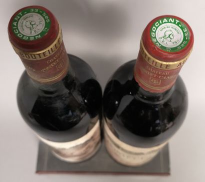 null 2 bouteilles Château PONTET CANET - 5e GCC Pauillac 1990 Étiquettes tachées...