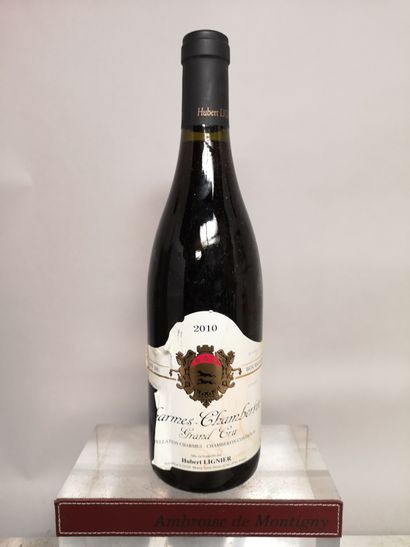 null 1 bouteille CHARMES CHAMBERTIN Grand cru - Hubert LIGNIER 2010 Étiquette tachée...