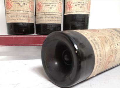 null 4 bouteilles Château GRAND PUY LACOSTE - 5e GCC Pauillac 1950 Étiquettes tachées...
