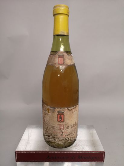 null 1 bouteille PULIGNY MONTRACHET - Lionel J. BRUCK Présumée 1970 Étiquette tachée...