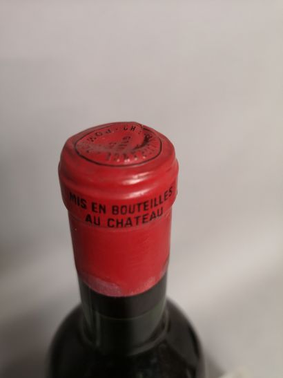 null 1 bouteille Château LAGRANGE - Pomerol 1961 Étiquette partiellement detruite...