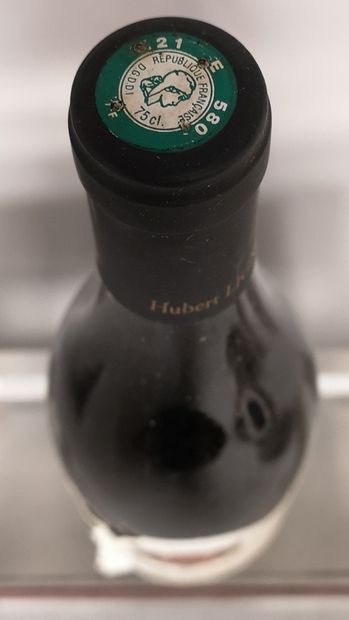 null 1 bouteille CHARMES CHAMBERTIN Grand cru - Hubert LIGNIER 2010 Étiquette tachée...