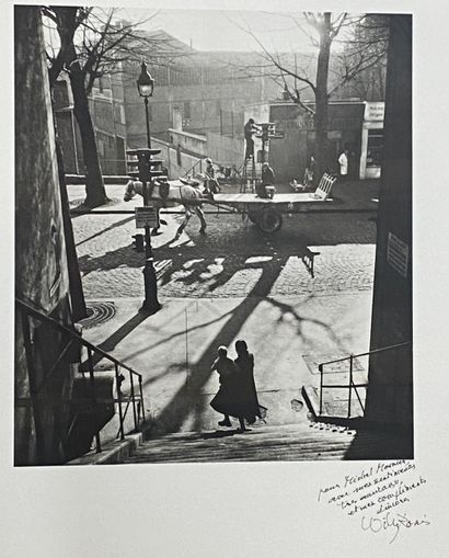 null WILLY RONIS

Reproduction of a black and white photograpy, signed on the lower...