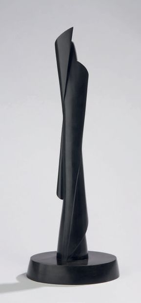 Etienne BEOTHY (1897-1961) Hamlet Opus n° 47
Sculpture en bronze à patine noire.
Fonte...