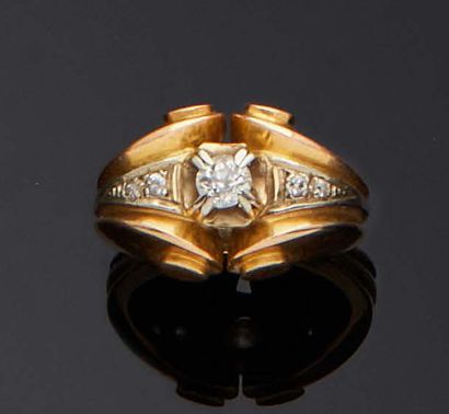 null RING in gold 750 mm of two tones decorated with a diamond of old size, French...